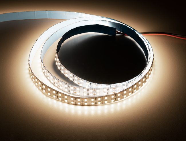 LED-Stripe McShine, 3000lm/m, 240LEDs/m, 18W/m, 4000K, IP20, 5m Rolle
