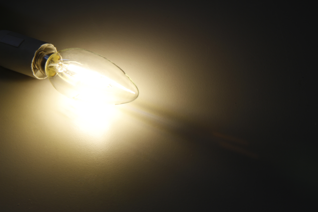 LED Filament Kerzenlampe McShine Filed, E14, 2W, 200 lm, warmweiß, klar
