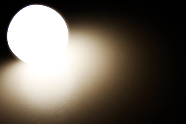 LED Glühlampe McShine, E27, 10W, 800lm, 240°, 3000K, warmweiß, dimmbar
