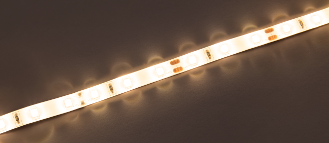 LED-Stripe McShine, 5m, warmweiß, 300LEDs, 6000lm, 12V/24W, IP44

