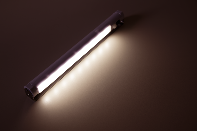 LED-Unterbauleuchte McShine, 9 LEDs, 100lm, Bewegungsmelder, Batterie, warmweiß
