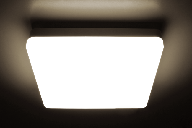 LED-Deckenleuchte McShine Sky-S, 24x24cm, 15W, 1.500lm, 3000K, warmweiß
